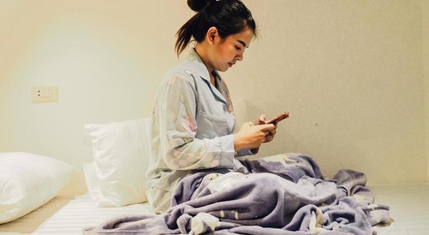 苏拉塔尼睡盒宿舍 素叻他尼 外观 照片